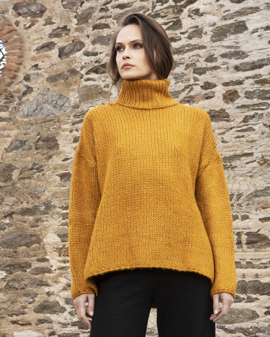 Mohair-lurex ζιβάγκο σε άνετη γραμμή OCHRE